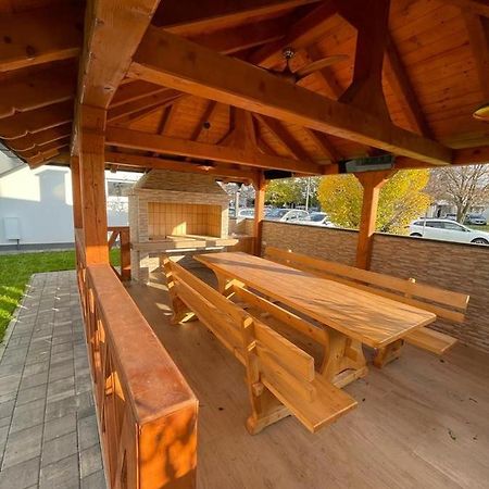 Apartmani Daisy Velika Gorica Extérieur photo
