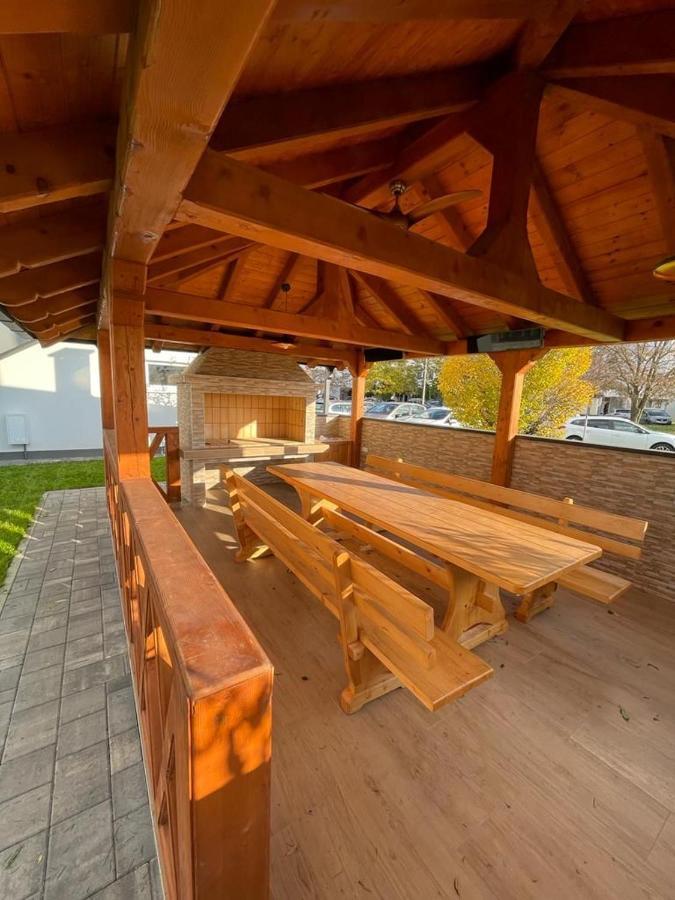 Apartmani Daisy Velika Gorica Extérieur photo