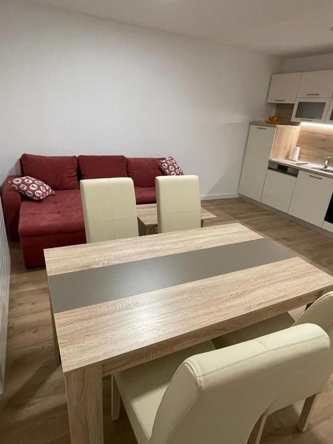 Apartmani Daisy Velika Gorica Extérieur photo