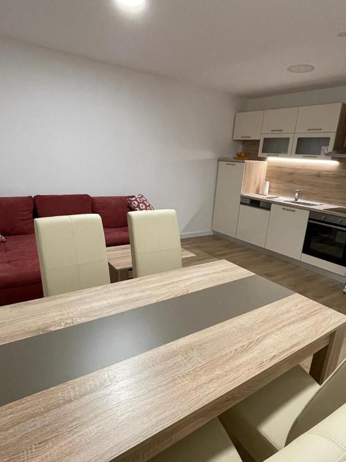 Apartmani Daisy Velika Gorica Extérieur photo