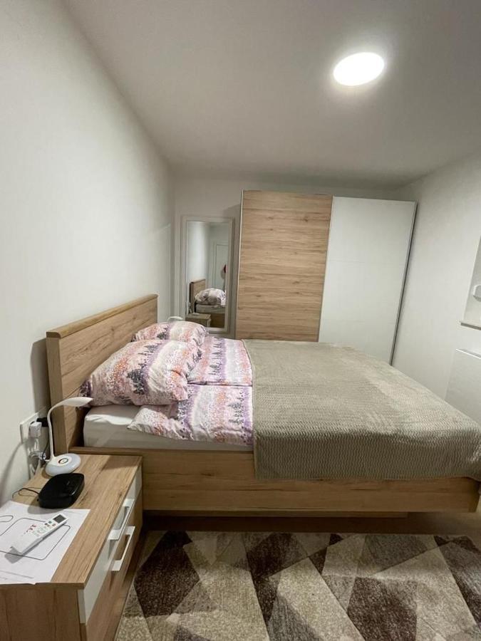 Apartmani Daisy Velika Gorica Extérieur photo