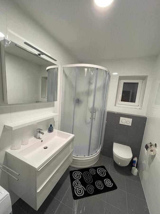 Apartmani Daisy Velika Gorica Extérieur photo